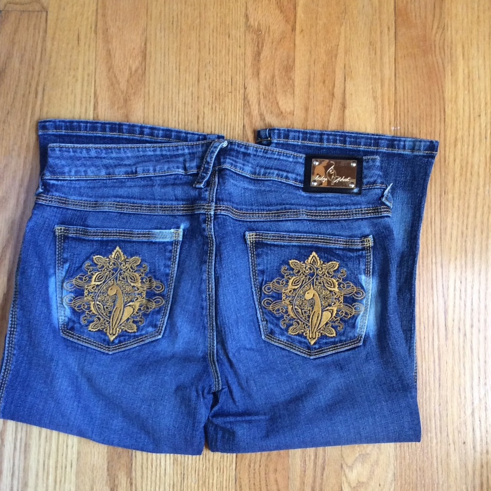 Baby phat Capri shorts